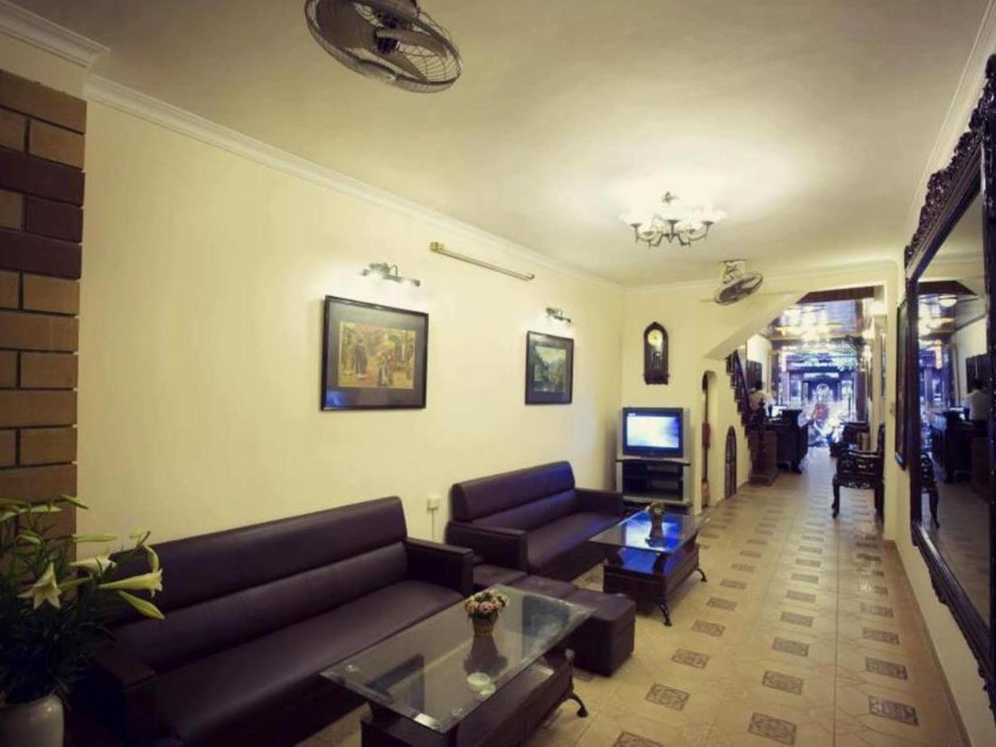 Thang Long 2 Hotel